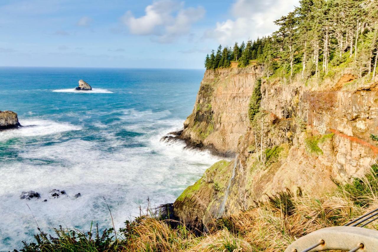 Cape Meares Beach Getaway 外观 照片