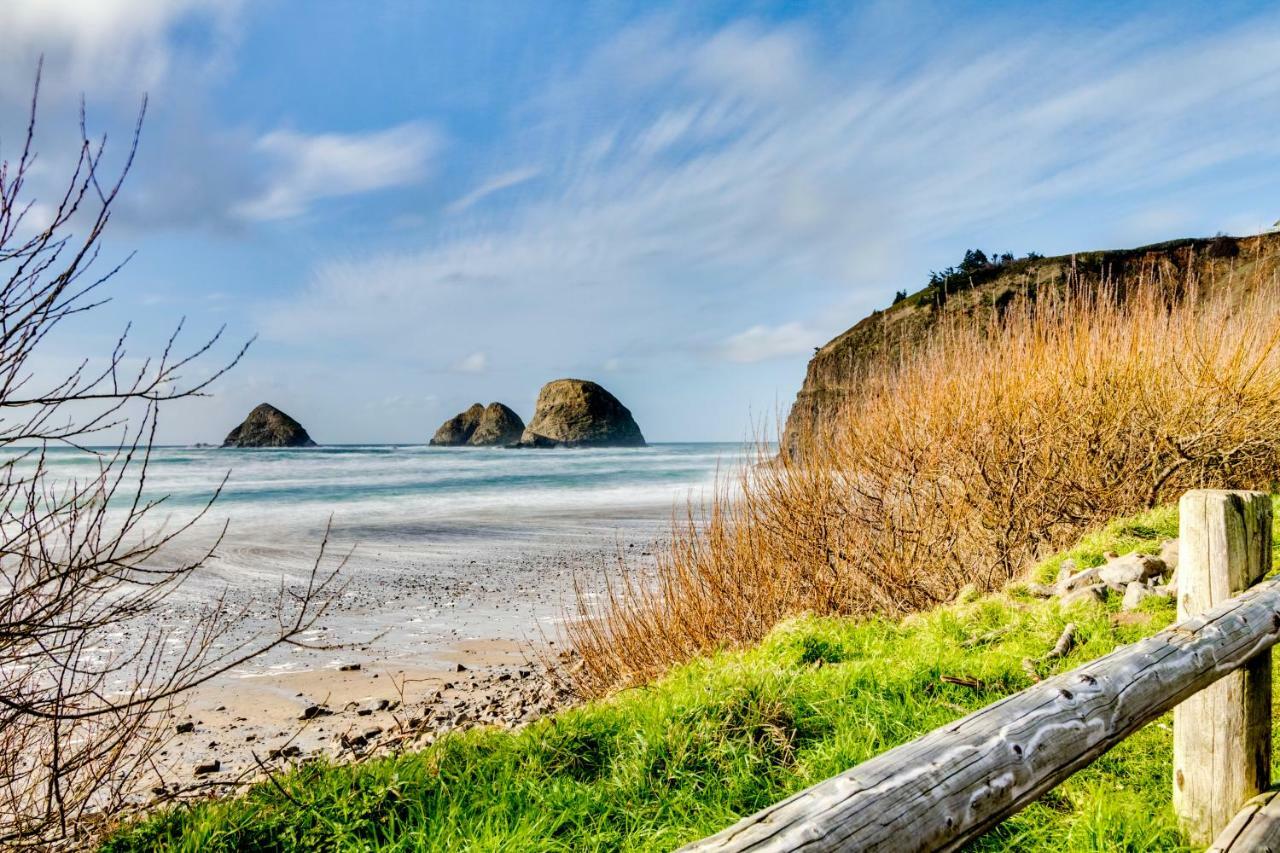 Cape Meares Beach Getaway 外观 照片