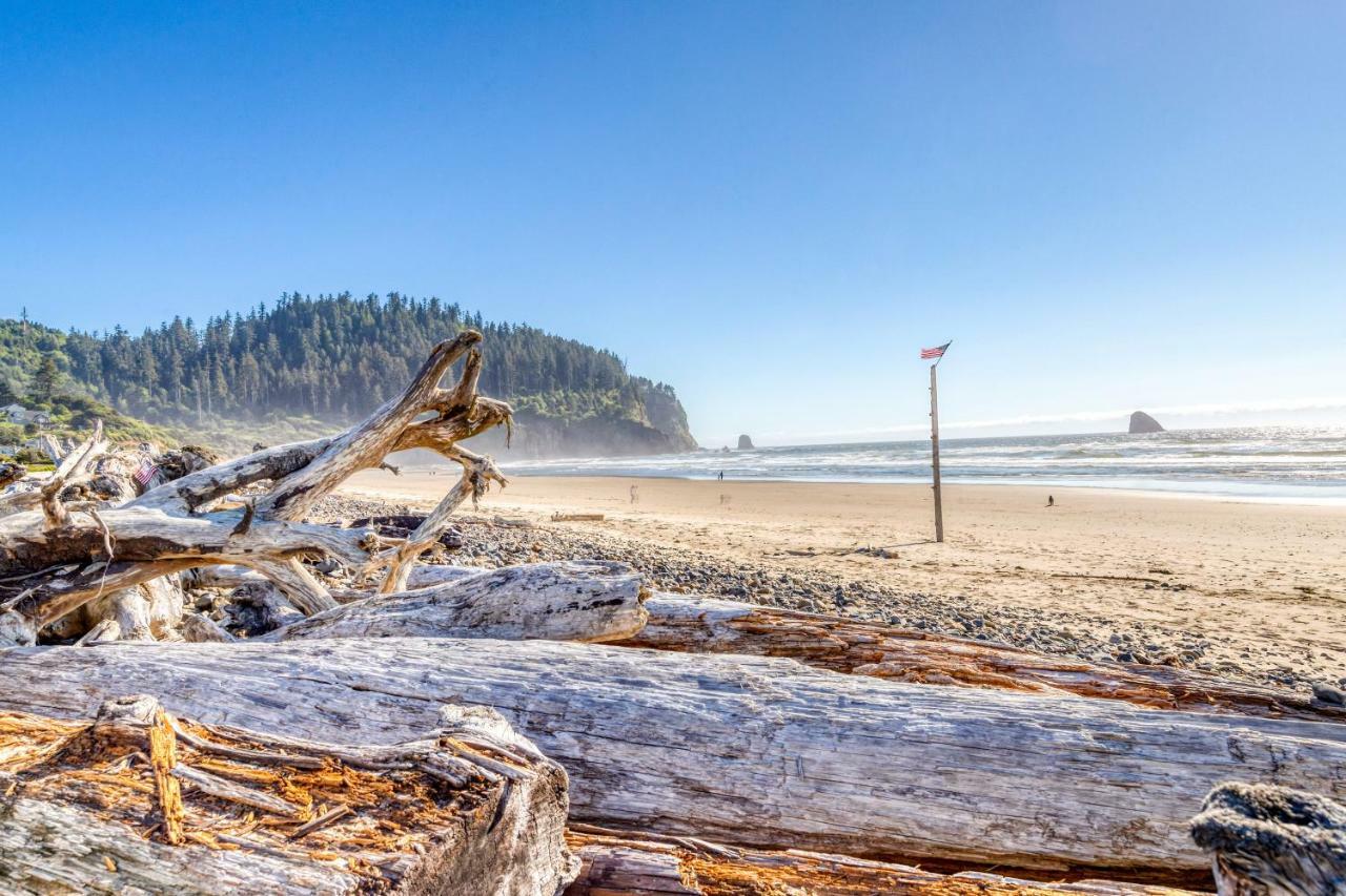 Cape Meares Beach Getaway 外观 照片